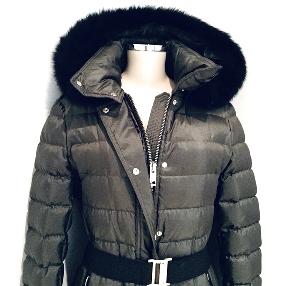 BURBERRY LONDON ABBEYDALE FOX-FUR TRIMMED PUFFER COAT - Picture 4 of 14